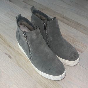 Steve Madden Light Grey Side Zip Low Heeled Booties
